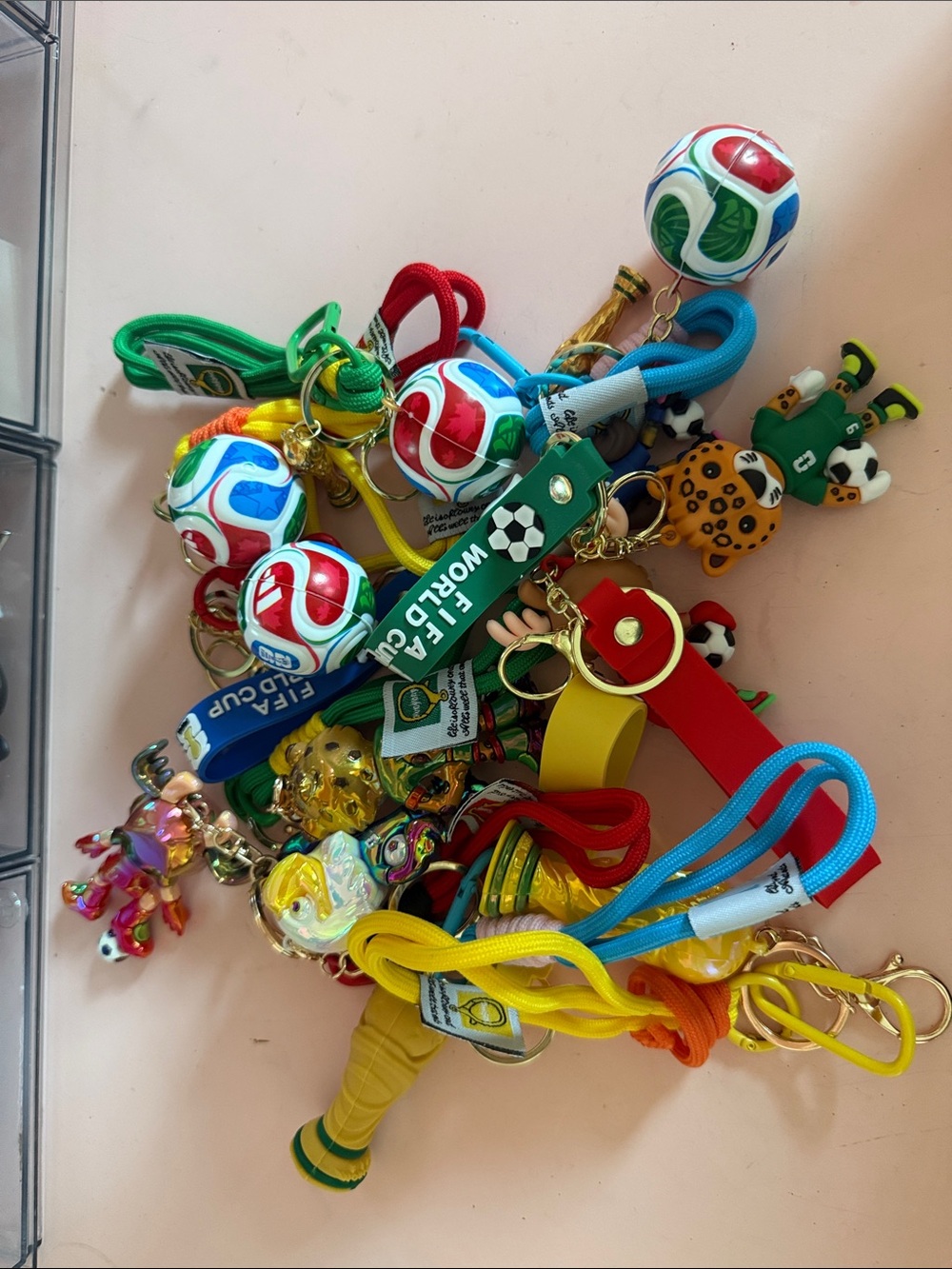 Mystery fifa keychain random 1pc